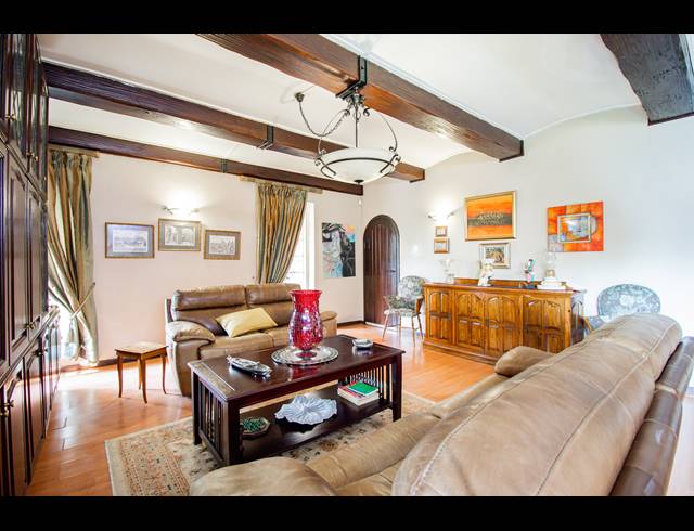 5 BEDROOM HOUSE FOR SALE IN LINKSFIELD